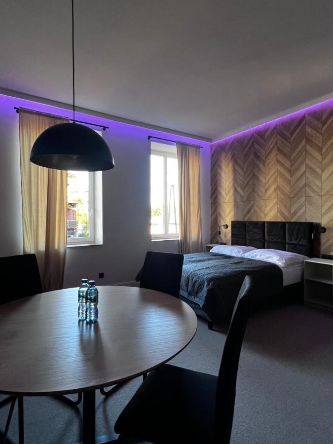 Gamler Apartments By Letrent Zyrardow Esterno foto